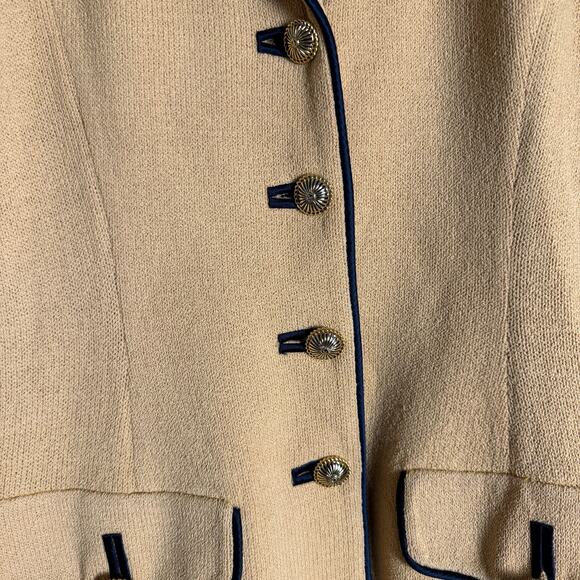 St. John Camel Tan Knit Button Front Office Suit Blazer Jacket Size 6 - Picture 12 of 12